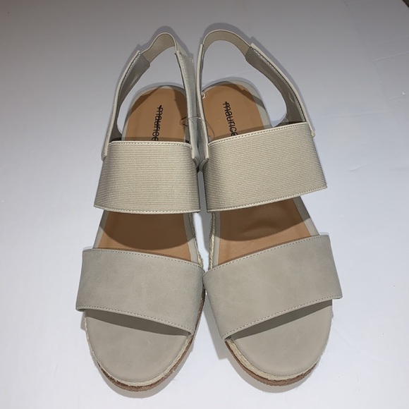 Maurice Farah Chunky Heel Sandal 10 - Picture 3 of 5